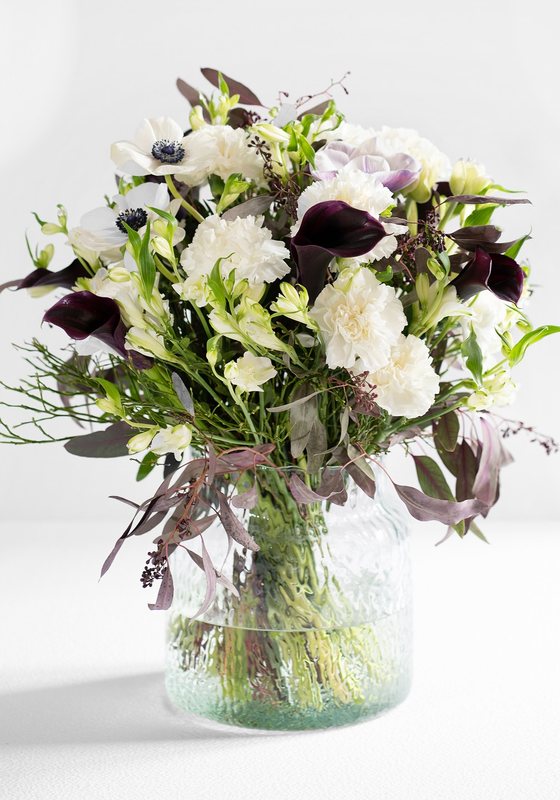 Bouquet in Weiß und Rot